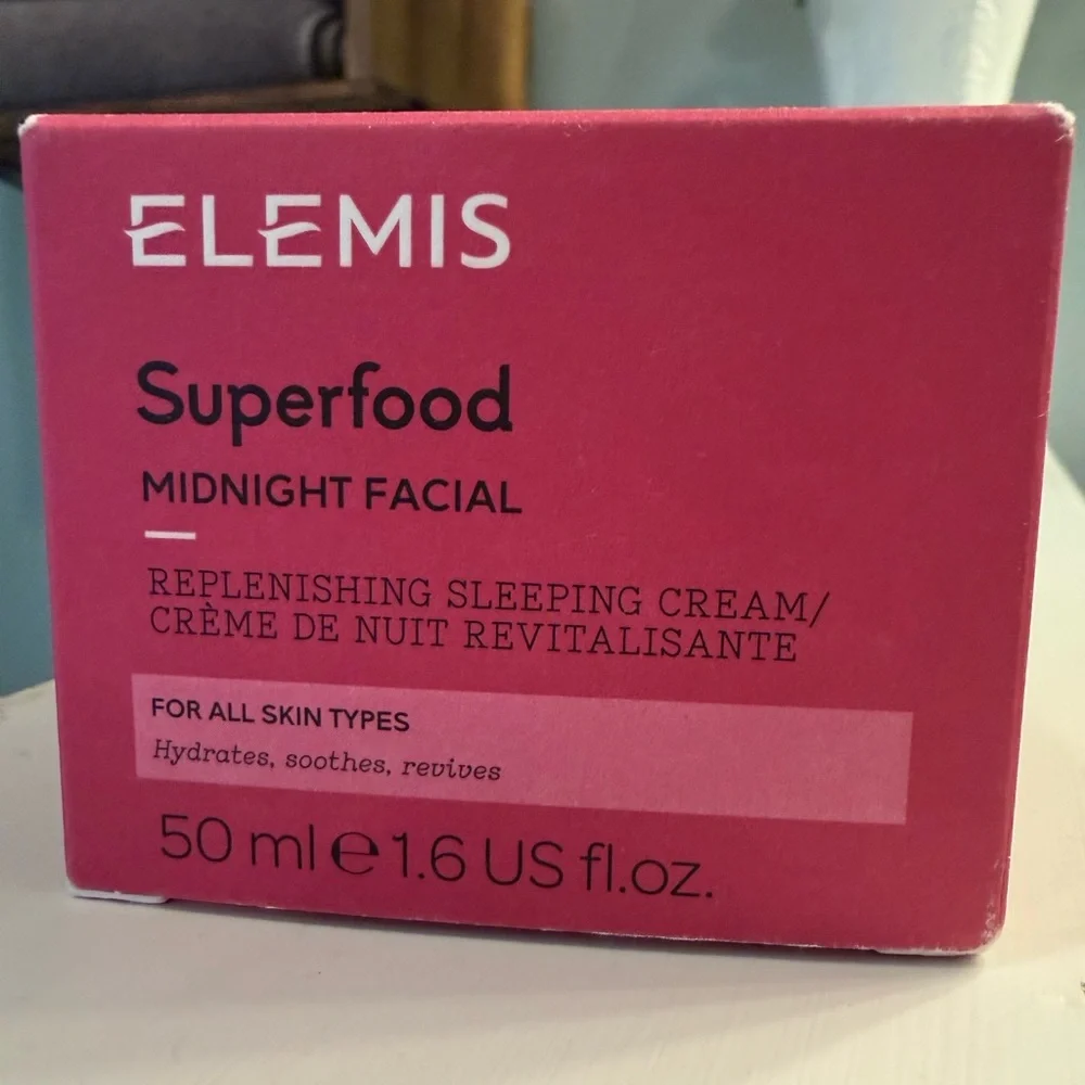 ELEMIS Superfood Midnight Facial Cream - Vibrant Pink - Picture 2 of 5